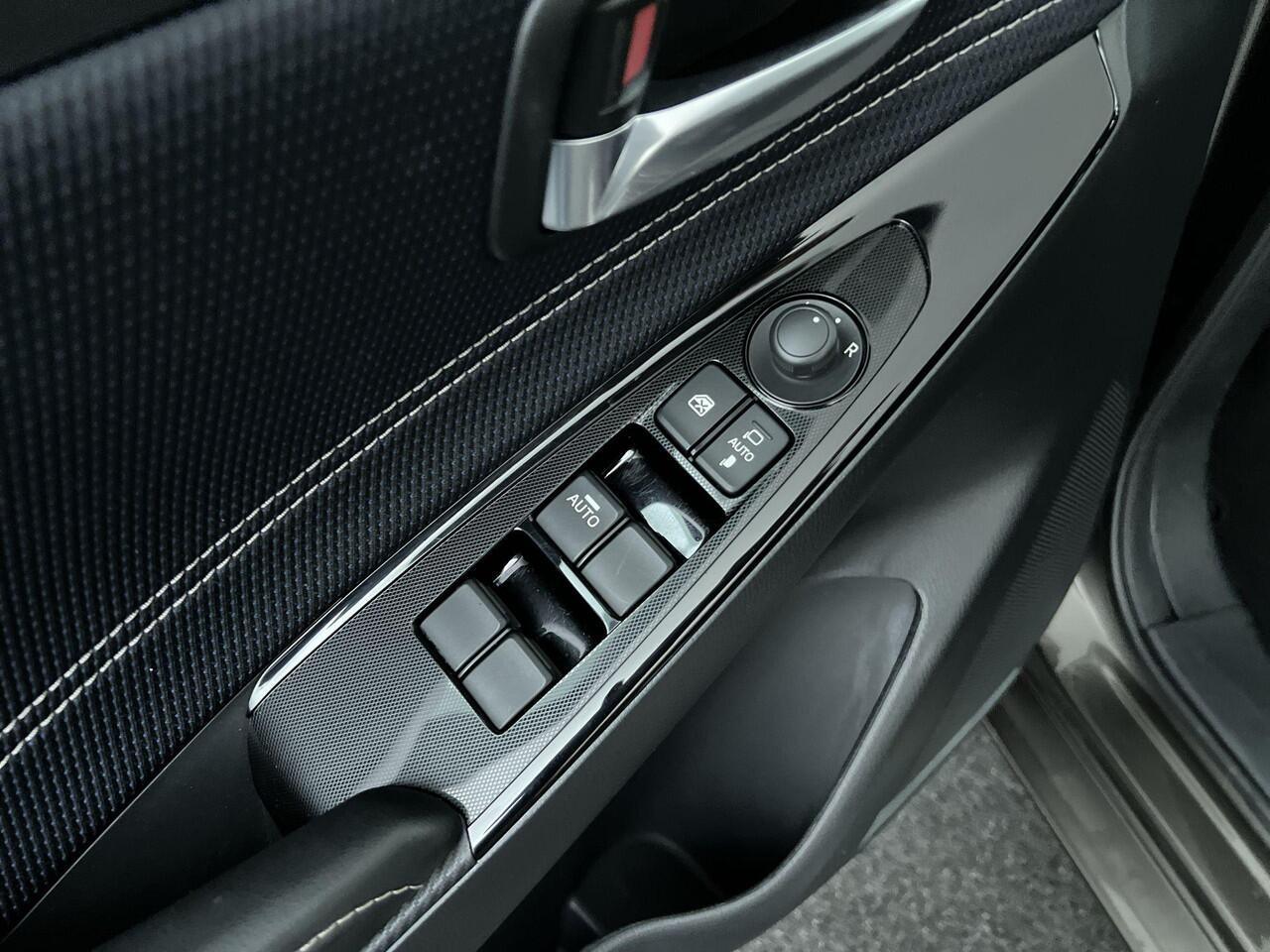 Mazda 2 1.5 Skyactiv-G Luxury | Rijklaar | 1e eigenaar | Apple Carplay/Android Auto | Stoelverwarming |