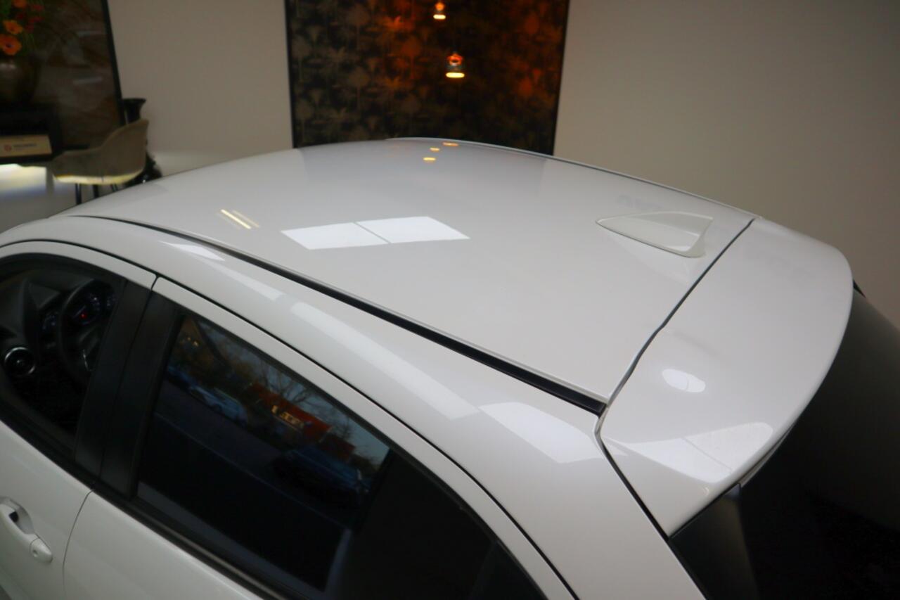 Mazda 2 1.5 Skyact-G Luxury | digi o.h | cruise | verw.stoelen | jaarbrt