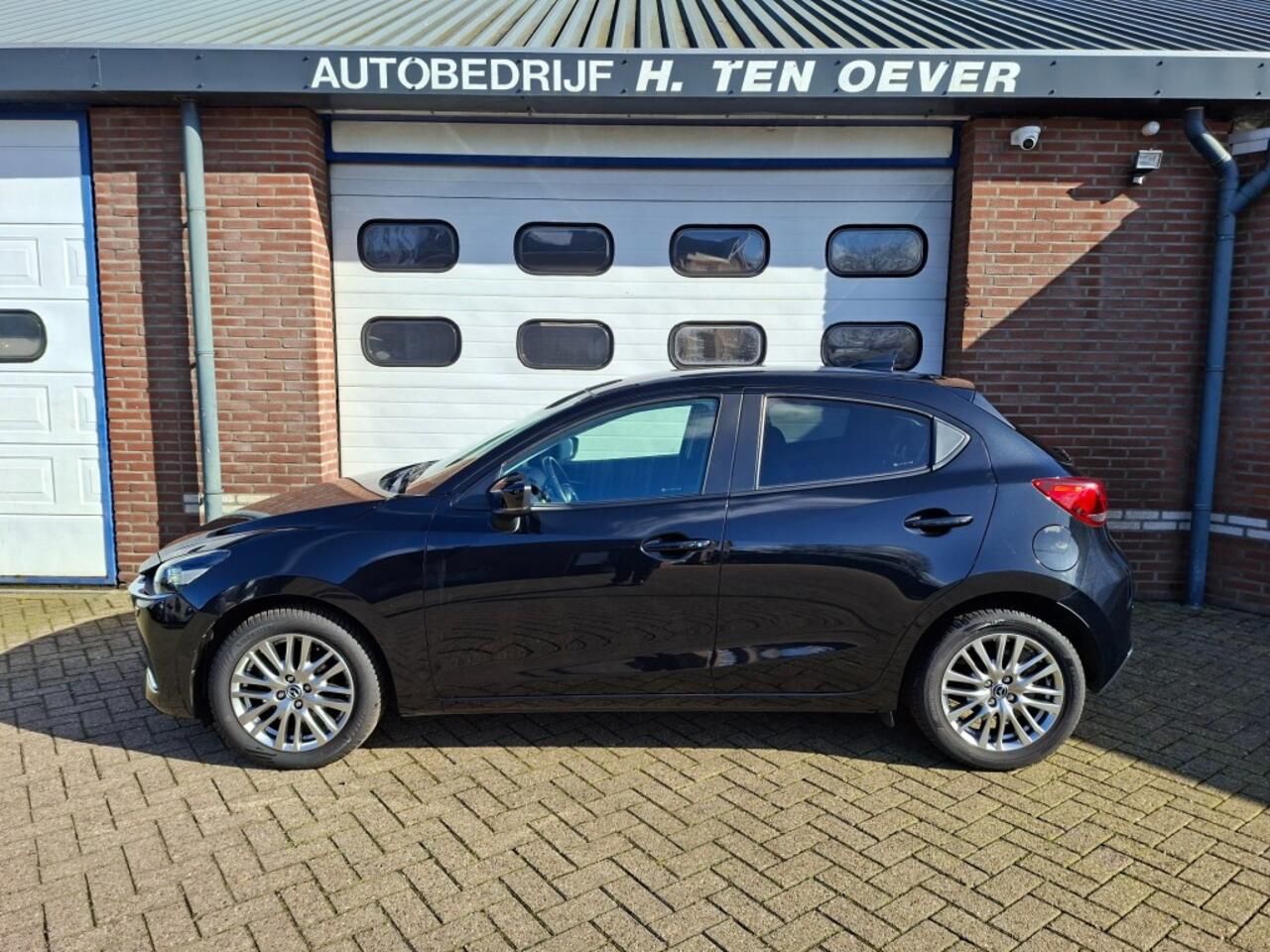 Mazda 2 1.5 SKYACT-G LUXURY CAMERA/CARPLAY/CRUISE/STOELVERW