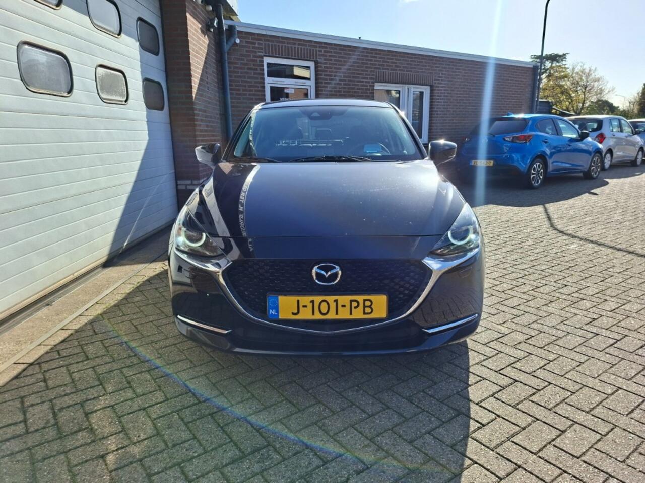 Mazda 2 1.5 SKYACT-G LUXURY CAMERA/CARPLAY/CRUISE/STOELVERW