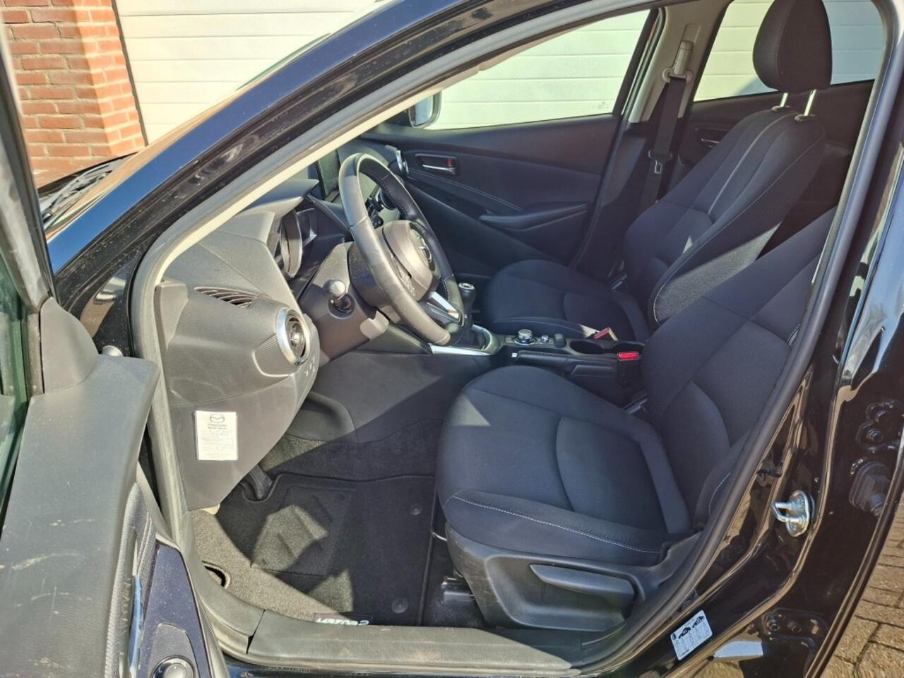 Mazda 2 1.5 SKYACT-G LUXURY CAMERA/CARPLAY/CRUISE/STOELVERW