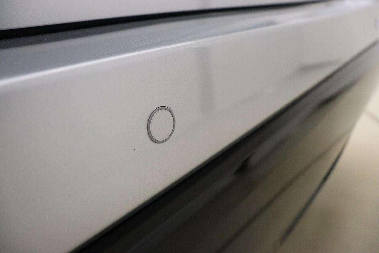 Mazda 2 Hybrid 1.5 Agile Automaat | vergelijkbaar aan Toyota Yaris | Climate control | Half lederen bekleding | Lichtmetalen velgen | Camera | Cruise control | Keyless start | Parkeersensoren