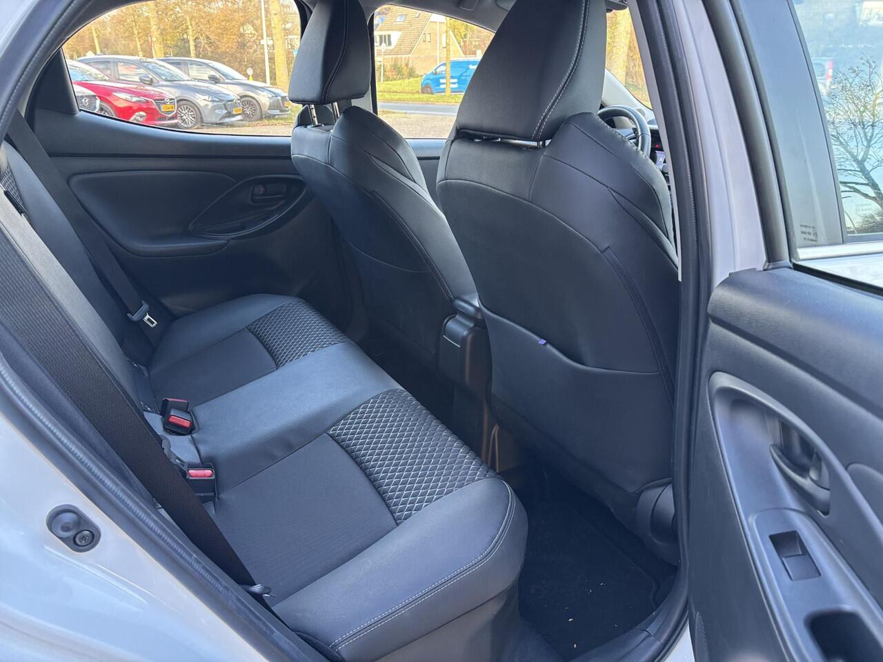 Mazda 2 Hybrid 1.5 Agile NL-Auto, 1e Eig., Dealer Ondh., Hybride, Automaat, Apple Carplay / Android Auto, A. Rij-Camera, Keyless Start/Entry, Stoel & Stuur verw., Lichtmetaal, Btw-auto