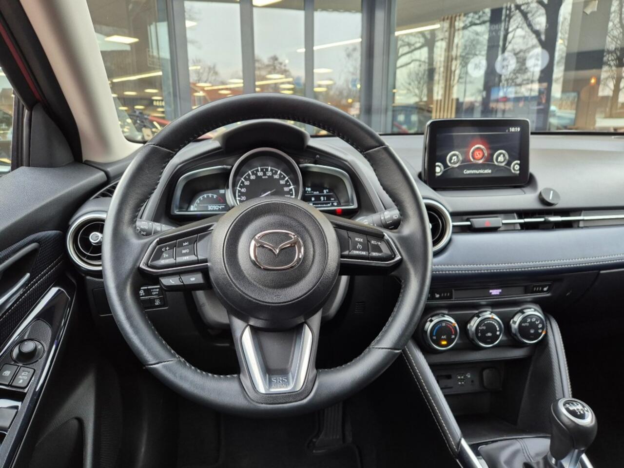 Mazda 2 SKYACTIV-G 1.5 90 6MT LUXURY / Trekhaak