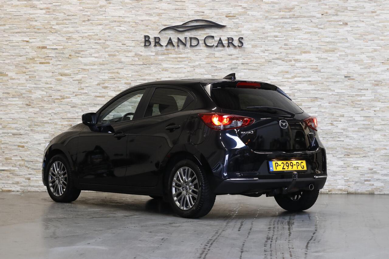 Mazda 2 1.5 Skyactiv-G Luxury | CARPLAY | NAVI | HEADUP | NAP | NL AUTO | Dealer onderhouden!