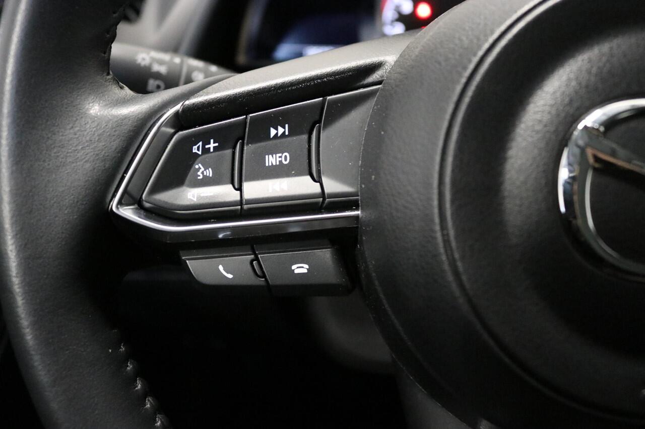 Mazda 2 1.5 Skyactiv-G Luxury | CARPLAY | NAVI | HEADUP | NAP | NL AUTO | Dealer onderhouden!