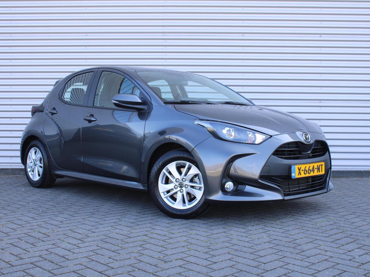 Mazda 2 Hybrid 1.5 Agile | Stuur-/stoelverwarming | Camera | 15" LM | Cruise adapt. | Airco |