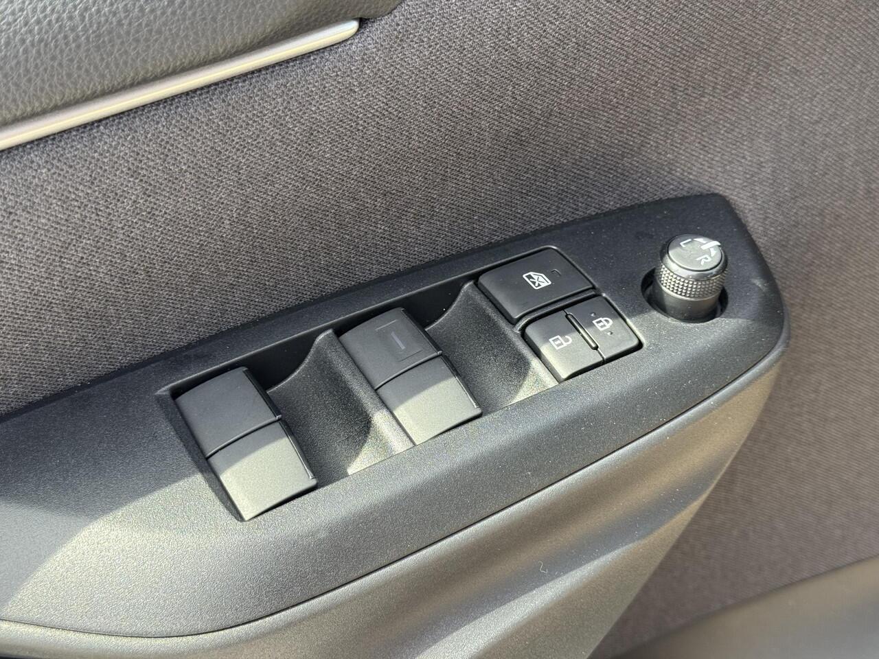 Mazda 2 Hybrid 1.5 Pure Stoel-stuurverwarming | Adaptive Cruise