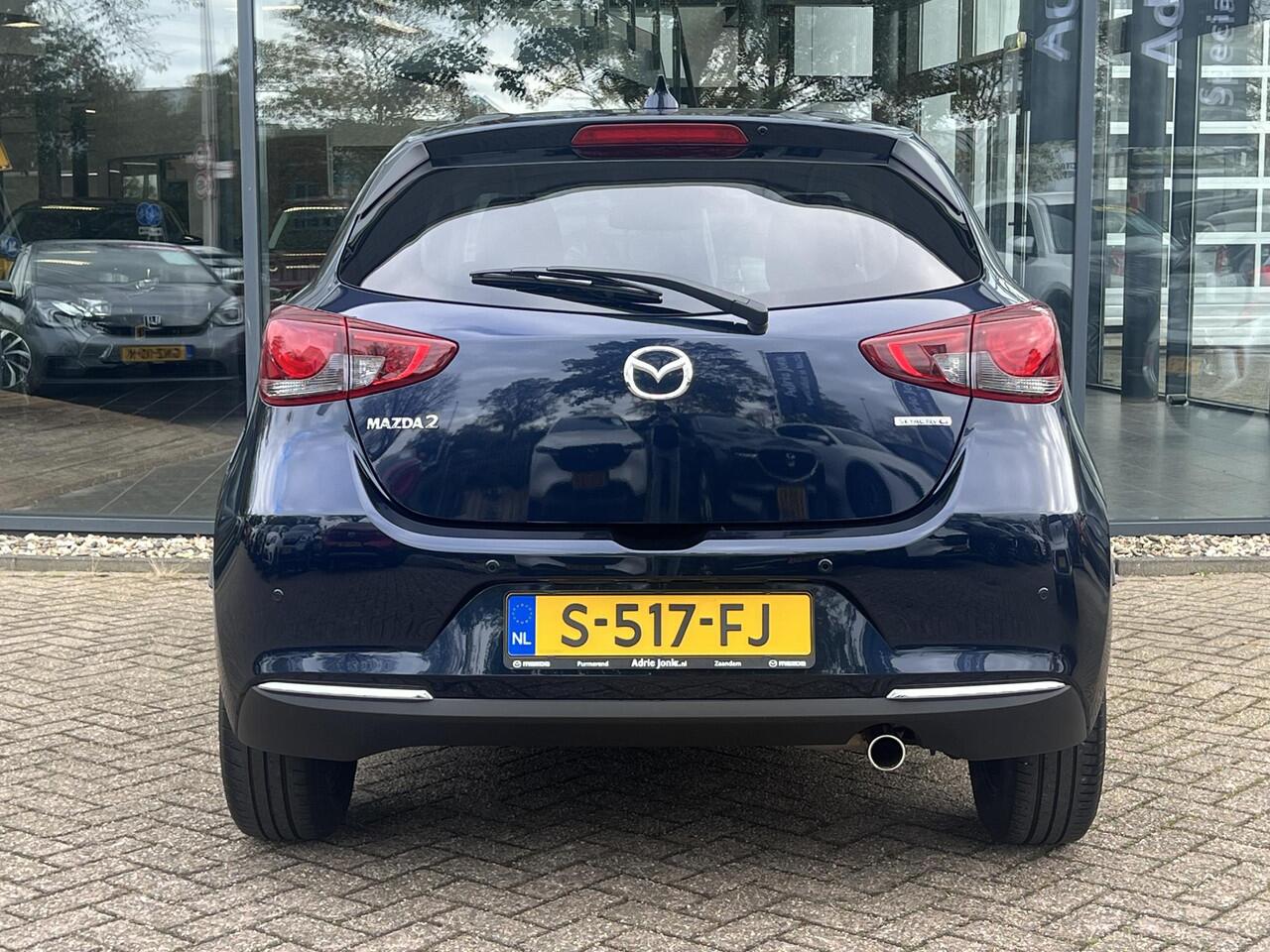 Mazda 2 1.5 Skyactiv-G Luxury 1e EIGENAAR | NED. AUTO| DEALER ONDERHOUDEN | * 6 JAAR GARANTIE | PARKEERSENSOREN ACHTER | CARPLAY | STOEL- EN STUURVERWARMING | CLIMATE CONTROL | KEYLESS |