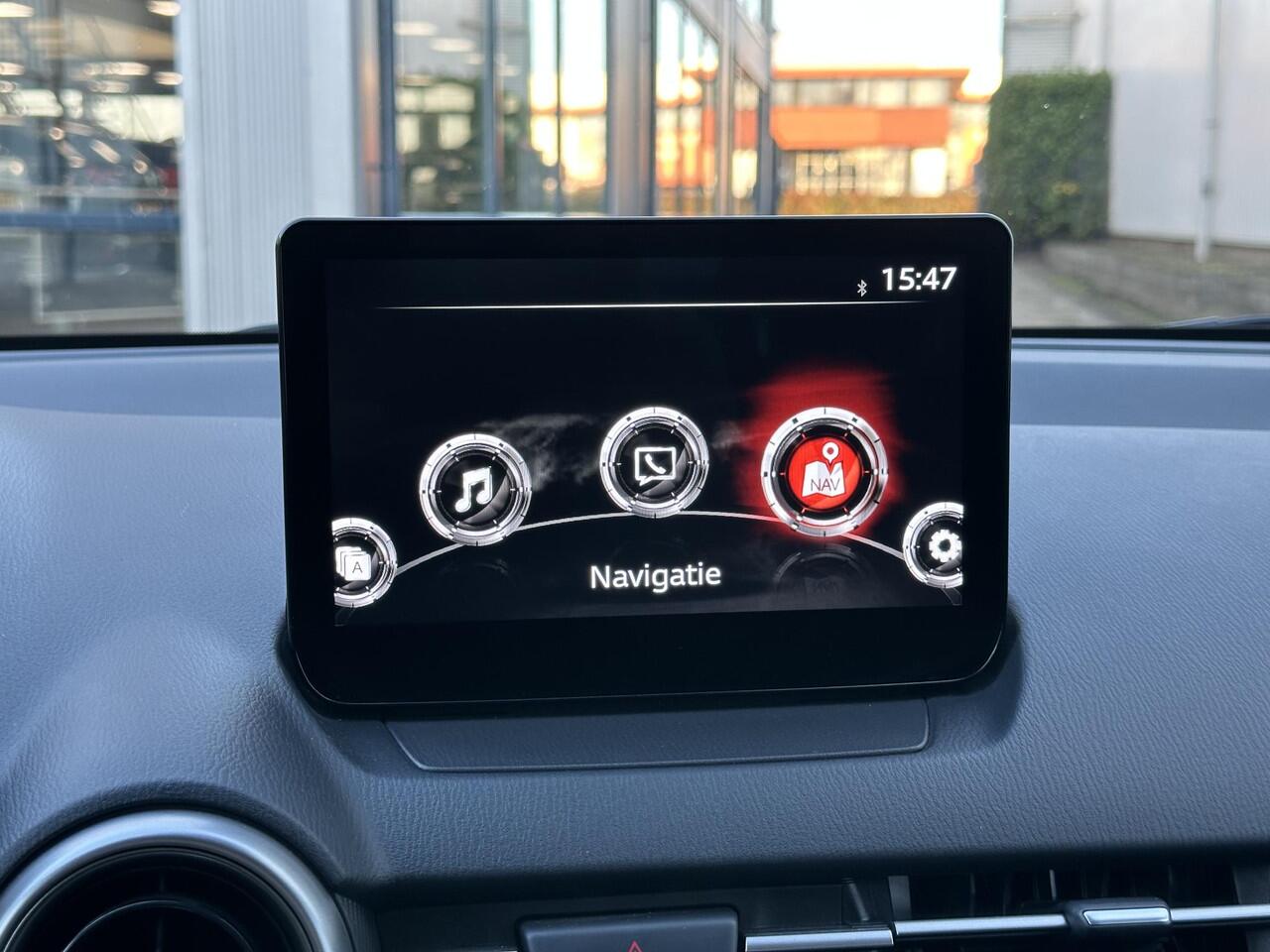 Mazda 2 1.5 Skyactiv-G Luxury | Apple Carplay/PDC/Navi/LED koplamp/Climate Control