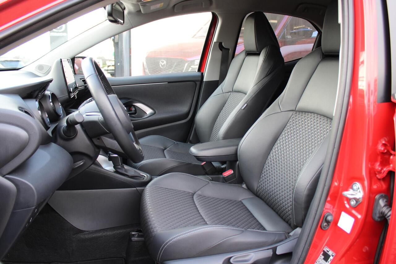 Mazda 2 Hybrid 1.5 Select , Automaat, Half Leder, Camera, All Season, Adap.Cruise, HUD, Stoel/Stuurverwarming, Clima, LMV 16 Inch, Apple Carplay, Android Auto, Bluetooth