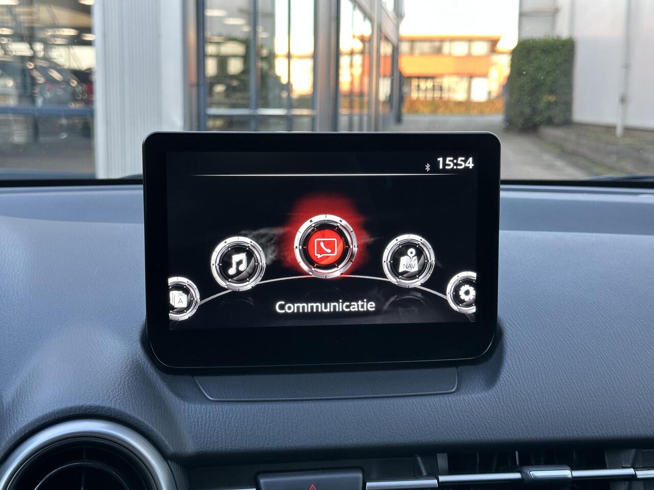 Mazda 2 1.5 Skyactiv-G Luxury | Apple Carplay/PDC/Navi/LED koplamp/Climate Control