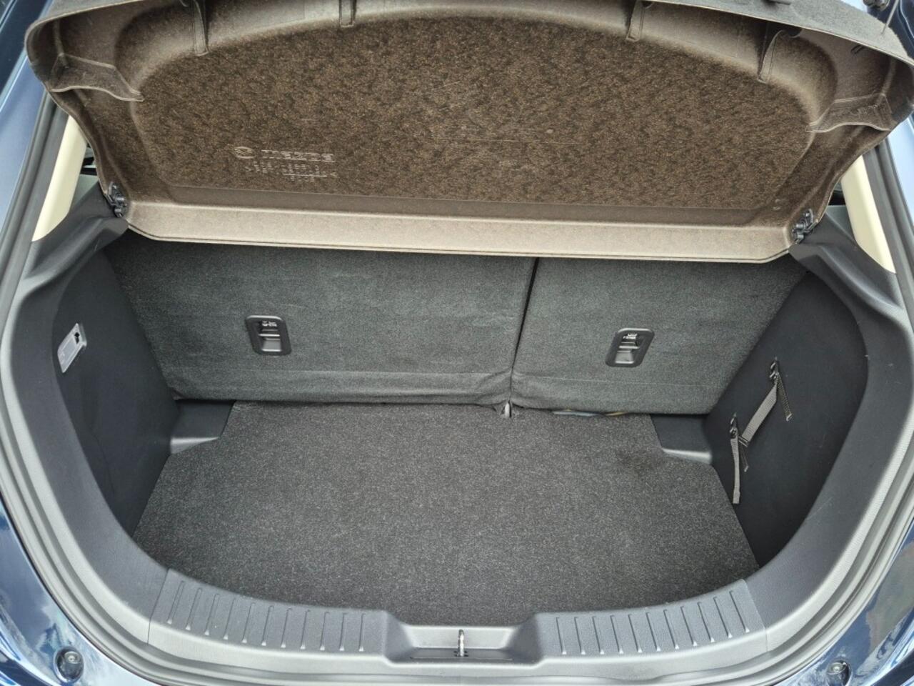 Mazda 2 E-SKYACTIV-G 1.5 90 6MT M-HYBRID EXCLUSIVE-LINE / Trekhaak