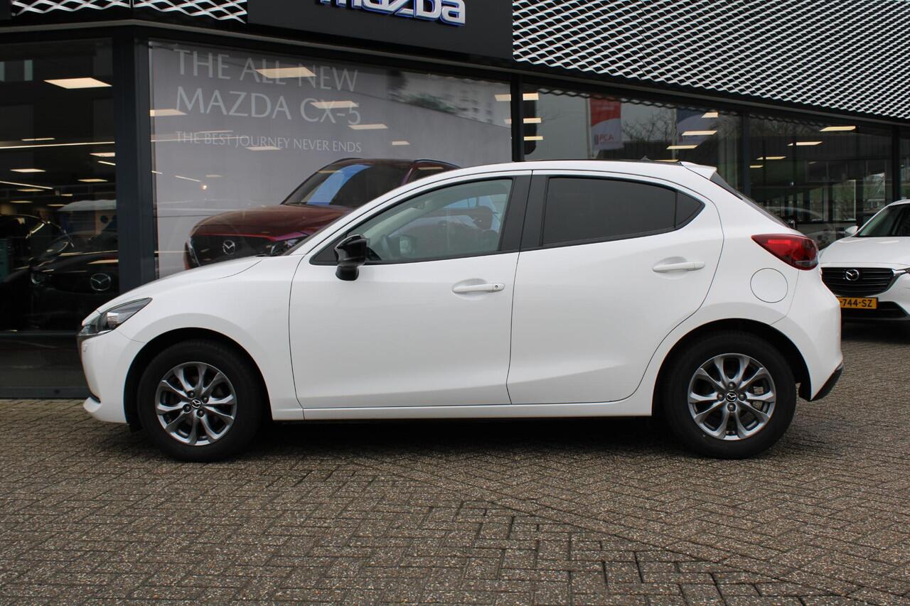 Mazda 2 1.5 Skyactiv-G Comfort , Automaat, Zwart Dak + Spiegels, LMV 15 Inch, PDC, Clima, Stoelverwarming, Apple Carplay, Navi, Cruise, ASR, LKA