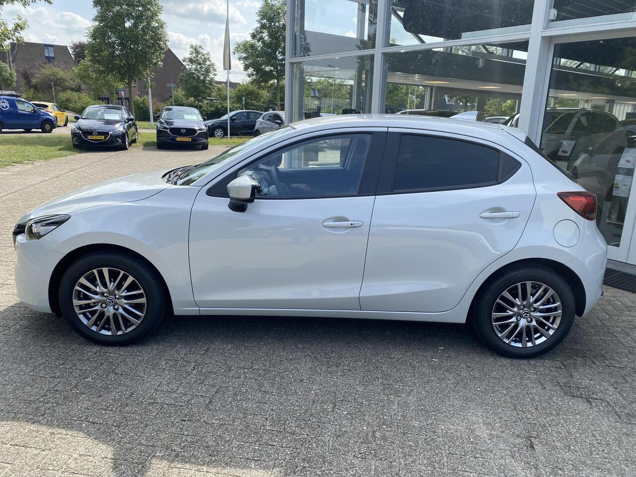 Mazda 2 1.5 e-SkyActiv-G 90 Exclusive-Line