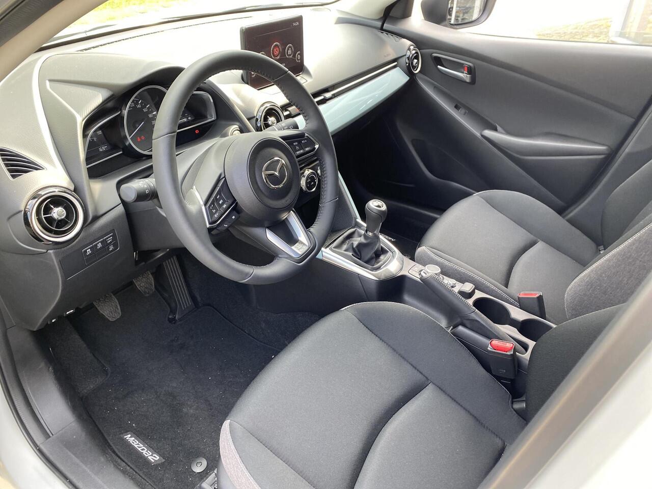 Mazda 2 1.5 e-SkyActiv-G 90 Exclusive-Line