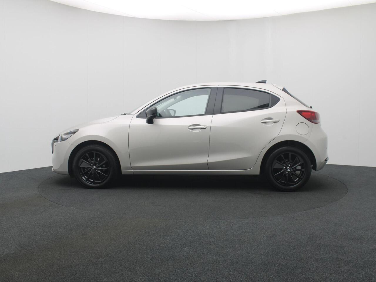 Mazda 2 1.5 SkyActiv-G Homura automaat met all-weather banden : dealer onderhouden