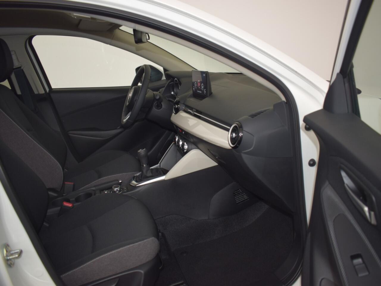 Mazda 2 1.5 Excl. Line *DEMO*