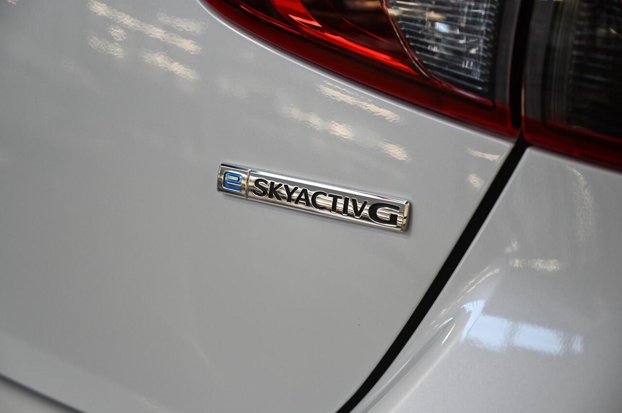 Mazda 2 e-SkyActiv-G 90 6MT Homura *BTW auto* *Dealeronderhouden* *All-in prijs*