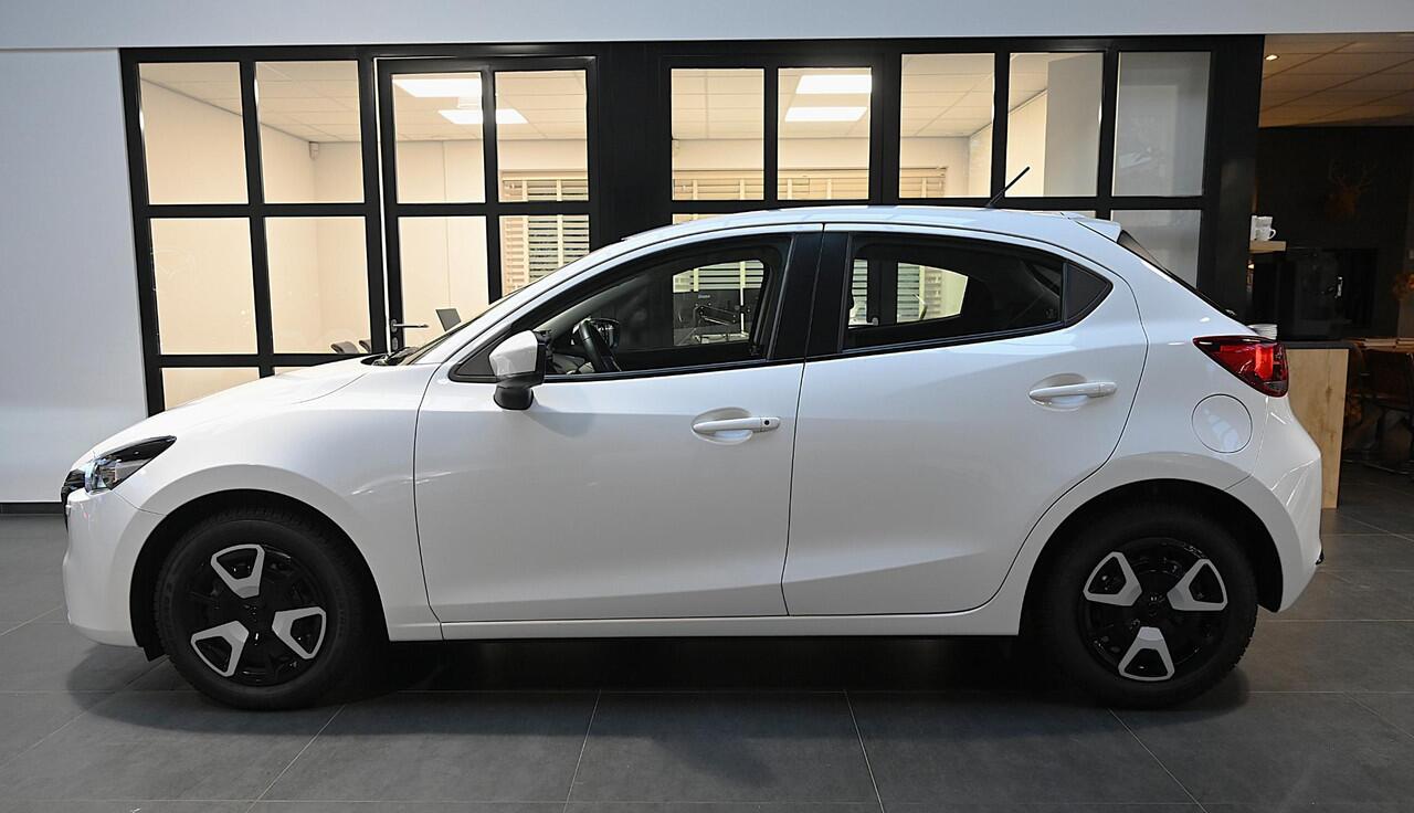 Mazda 2 SkyActiv-G 75 6MT Centre-Line *BTW auto* *Dealeronderhouden* *All-in prijs*
