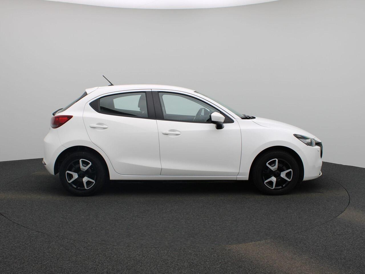 Mazda 2 1.5 e-SkyActiv-G 90 Centre-Line | Cruise Control | DAB-Radio | LED-Verlichting | Airconditioning | Apple Carplay & Android Auto | Keyless Start | Elektrische Ramen | Elektrisch Verstelbare Spiegels | Orig. NL