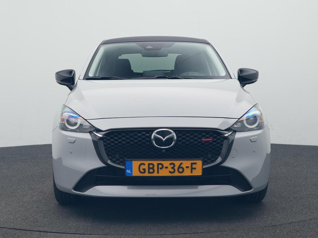 Mazda 2 1.5 e-SkyActiv-G Homura Aka met Driver Assistance pakket en dakspoiler : dealer onderhouden