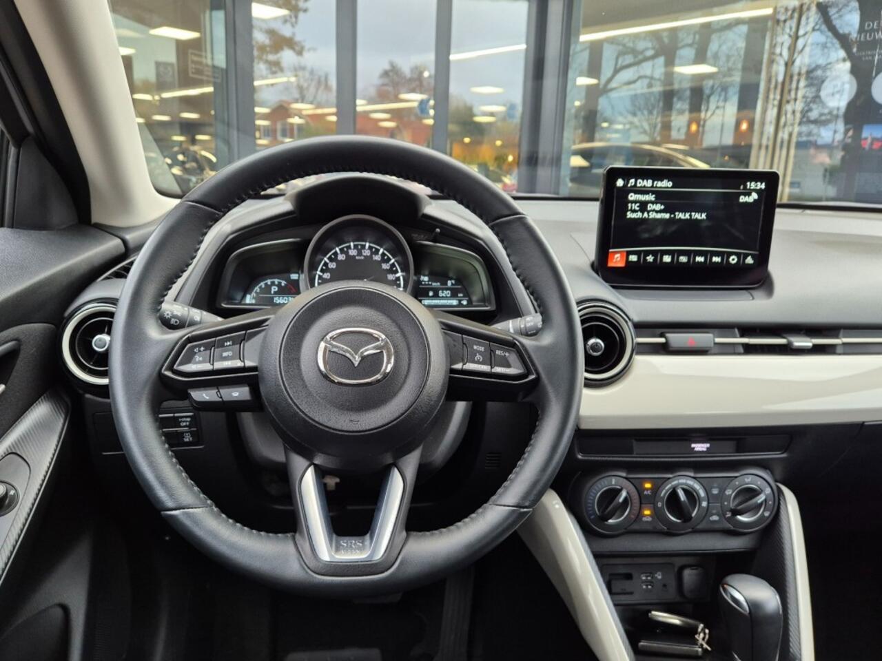 Mazda 2 SKYACTIV-G 1.5 90 6AT CENTRE-LINE / CARPLAY
