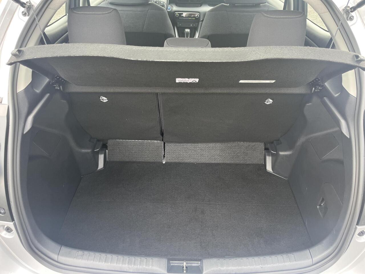 Mazda 2 Hybrid 1.5 Agile | Apple Carplay/Android Auto | All weather banden |