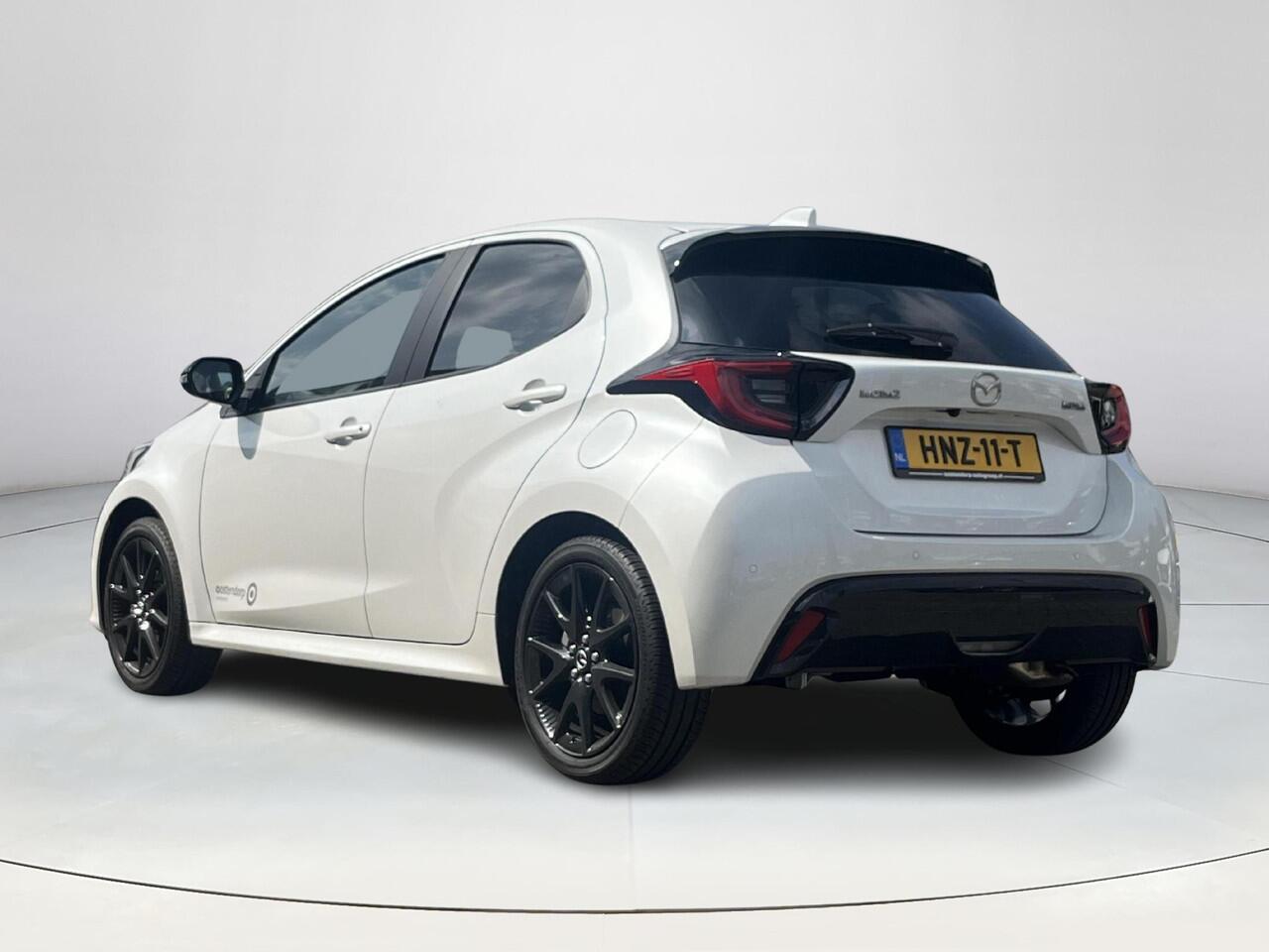 Mazda 2 Hybrid 1.5 Homura Plus | Achteruitrijcamera | Stoel/stuurverwarming | Apple Carplay/Android Auto | Climate control | Lichtmetalen velgen | Panorama dak |
