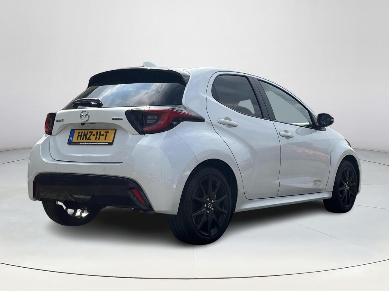 Mazda 2 Hybrid 1.5 Homura Plus | Achteruitrijcamera | Stoel/stuurverwarming | Apple Carplay/Android Auto | Climate control | Lichtmetalen velgen | Panorama dak |