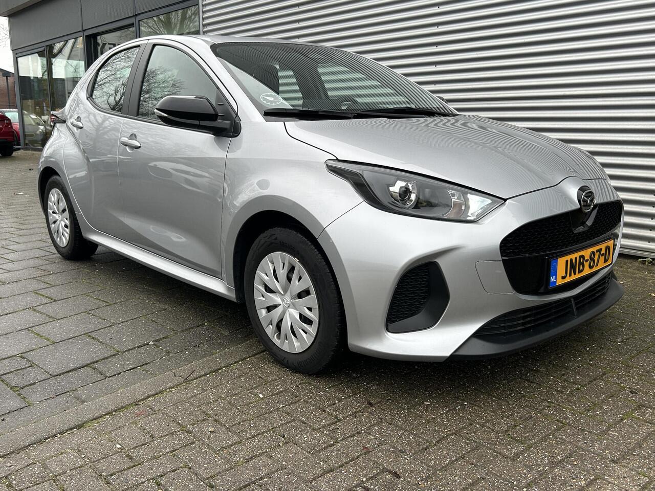Mazda 2 Hybrid 1.5 Prime-line | Applecarplay | Camera |