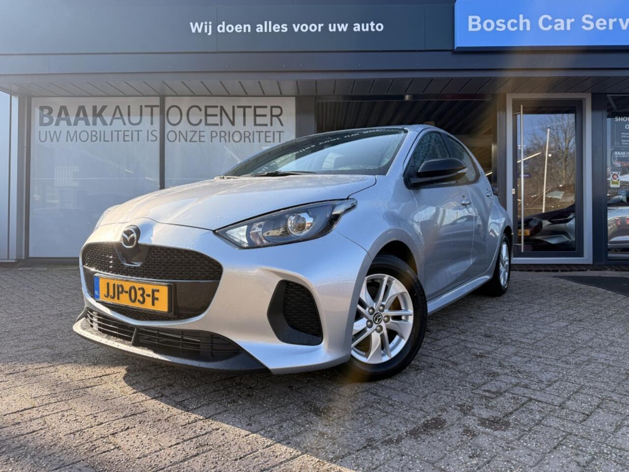 Mazda 2 Hybrid 1.5 Centre-line | Camera | Stoelverwarming | Carplay