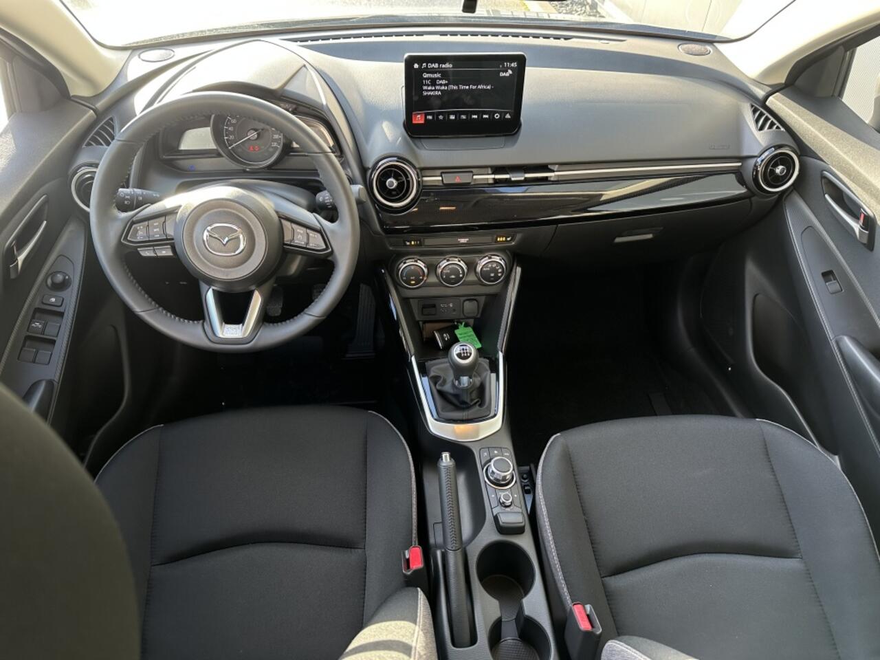 Mazda 2 1.5 e-SkyActiv-G Centre Line | C&C Pack
