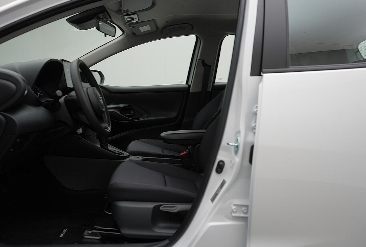 Mazda 2 Hybrid 1.5 Prime-Line automaat met 17 inch lichtmetalen velgen | demo voordeel