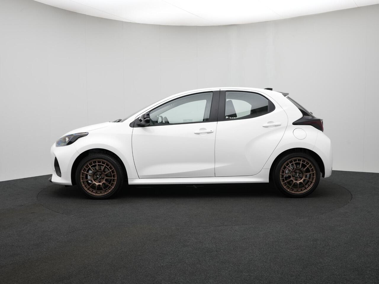Mazda 2 Hybrid 1.5 Prime-Line automaat met 17 inch lichtmetalen velgen | demo voordeel