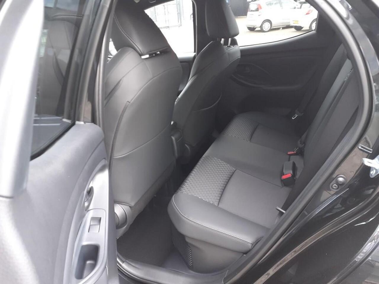 Mazda 2 Hybrid 1.5 Homura Automaat Mengelers actieprijs: ¤ 30.740,00*