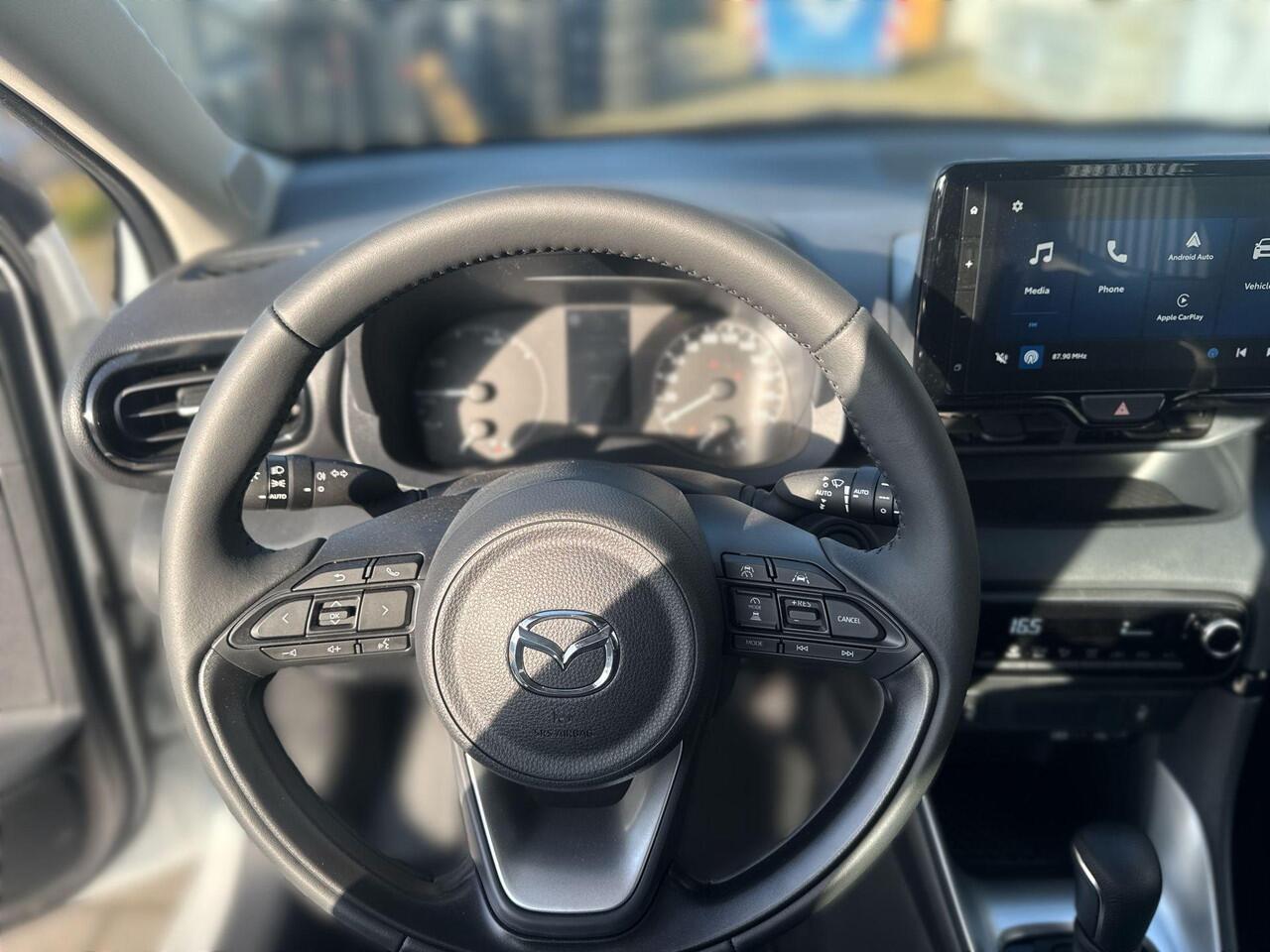 Mazda 2 Hybrid 1.5 Centre-line | Rijklaar | Apple Carplay | Stoelverwarming | Camera