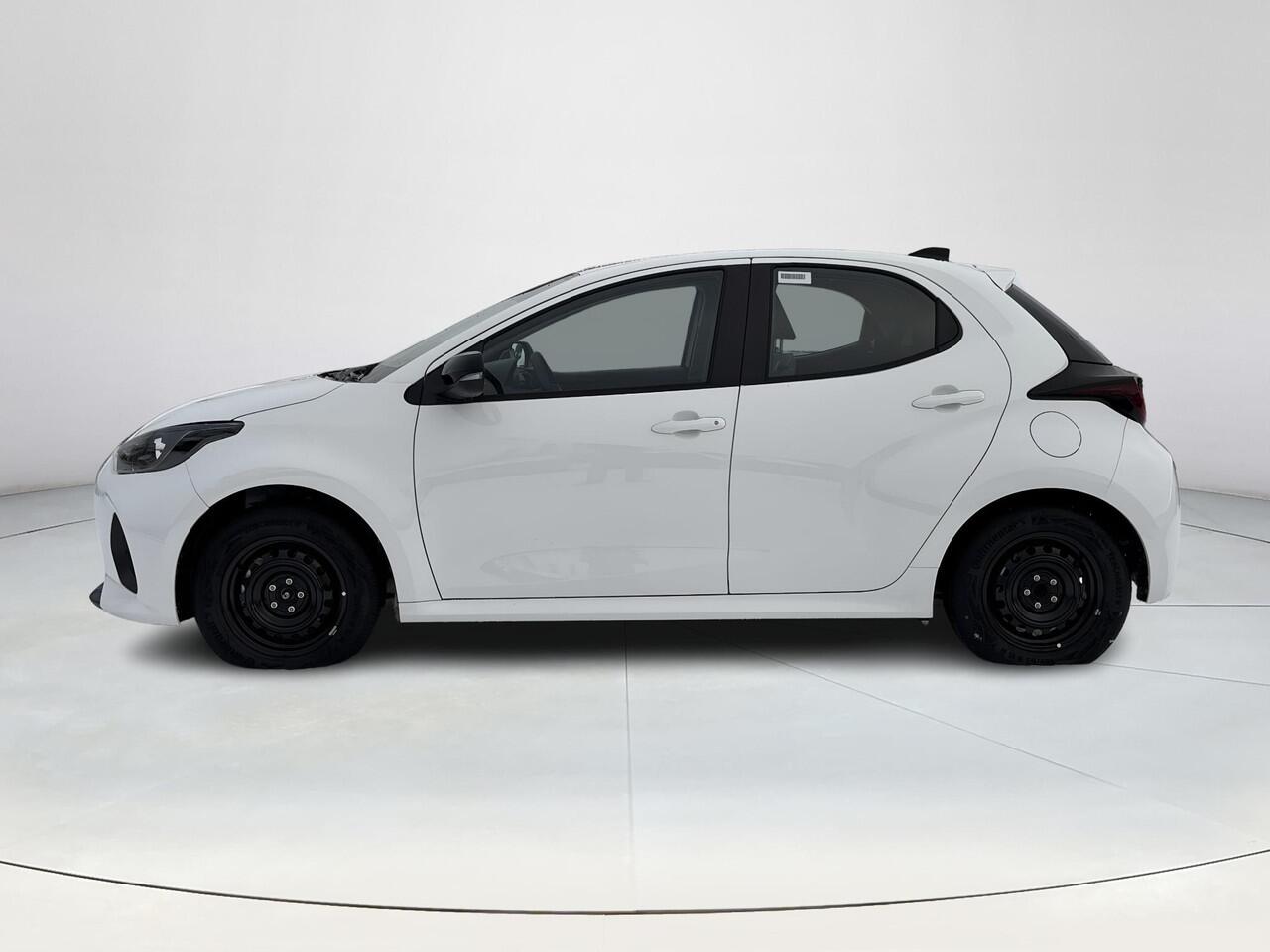 Mazda 2 Hybrid 1.5 Prime-line | Private lease vanaf ¤359,- | Climate control | Achteruitrijcamera | Adaptieve cruise control |