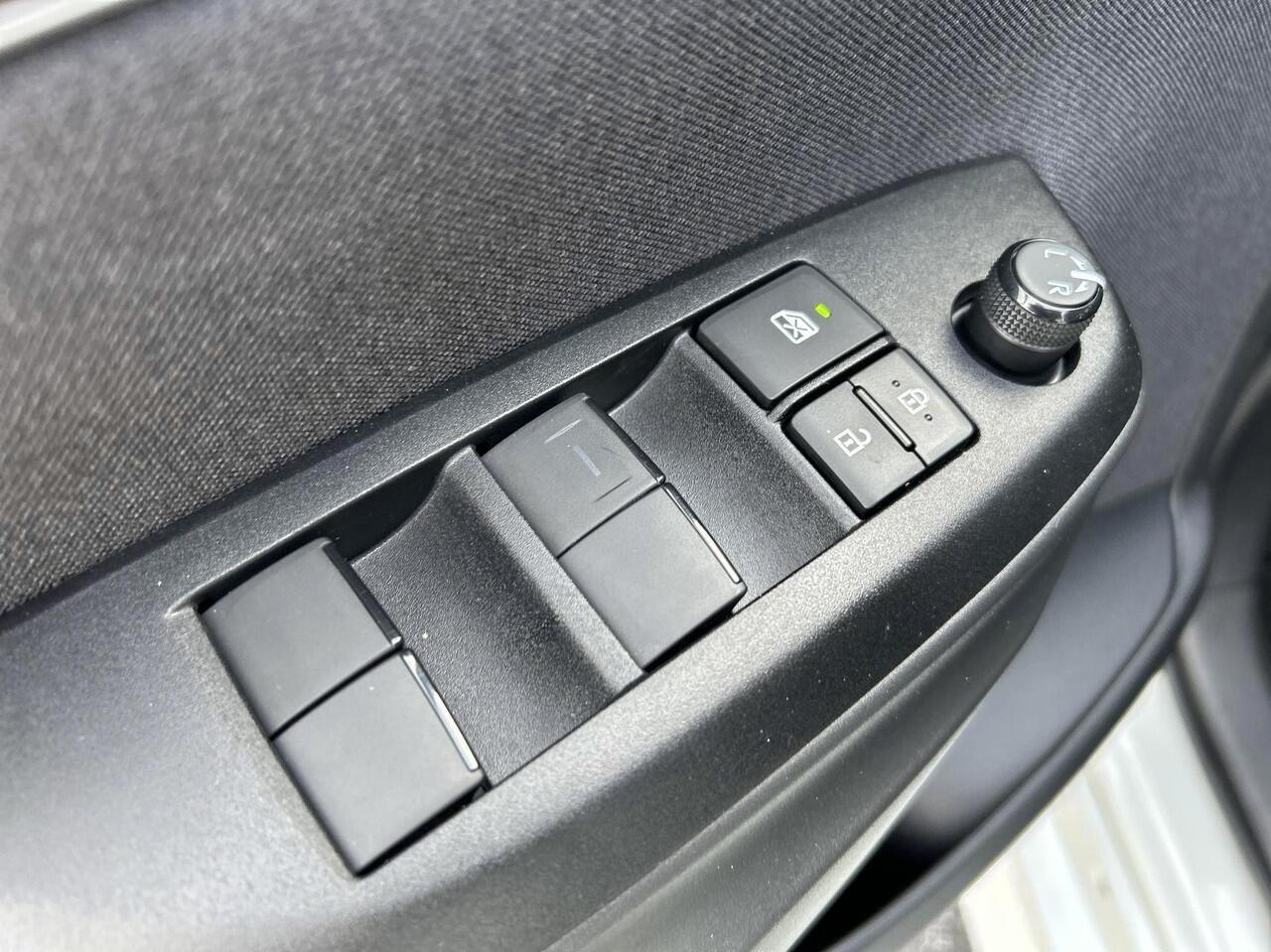 Mazda 2 Hybrid 1.5 Centre-line Mengelers Actieprijs ¤ 26.440,00*