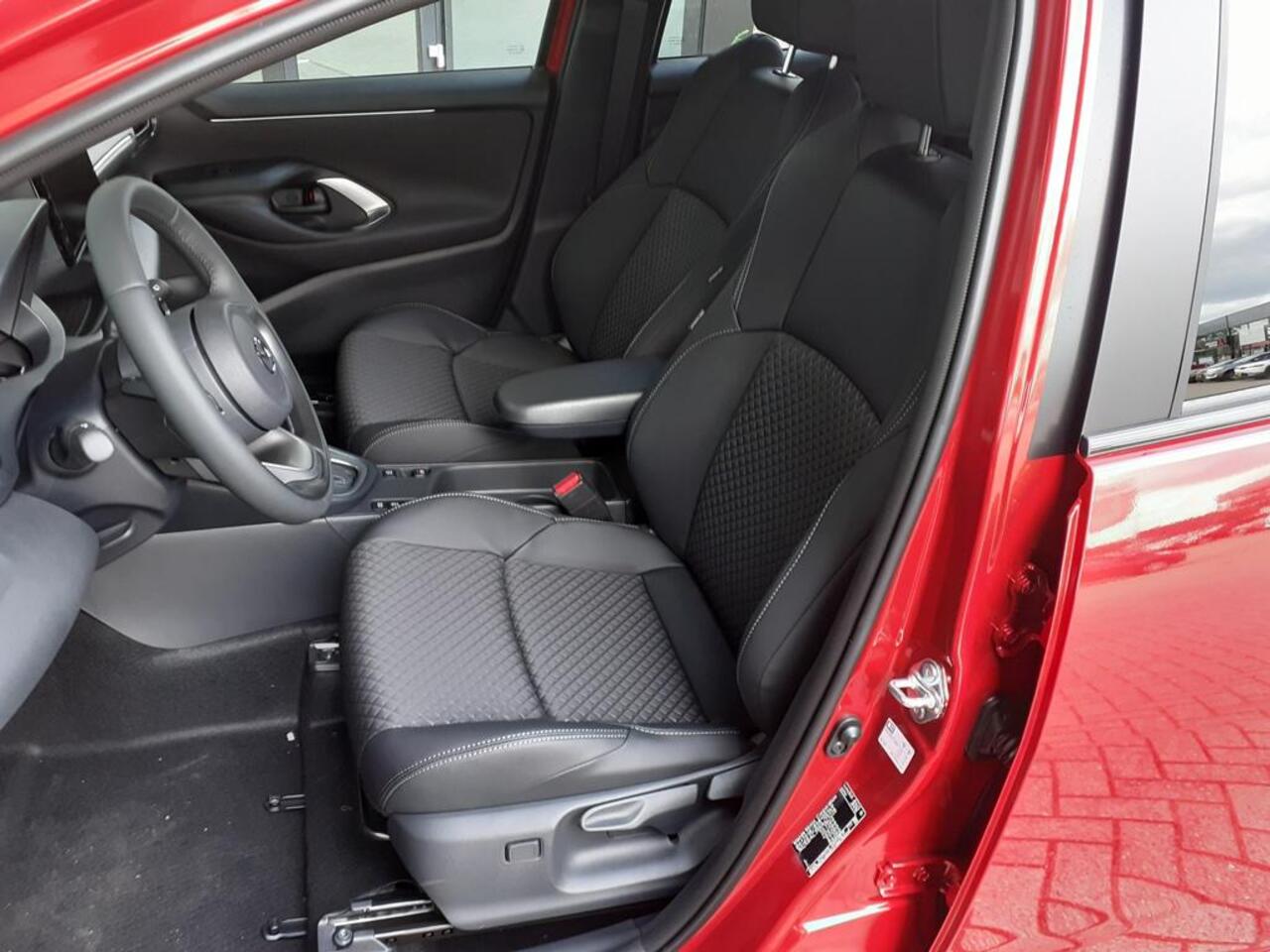 Mazda 2 Hybrid 1.5 Homura Automaat Mengelers actieprijs: ¤ 30.940,00*