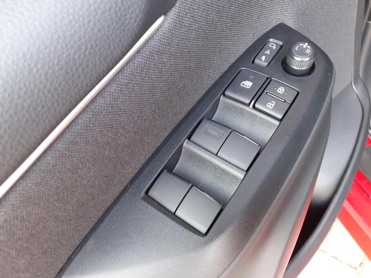 Mazda 2 Hybrid 1.5 Homura Automaat Mengelers actieprijs: ¤ 30.940,00*