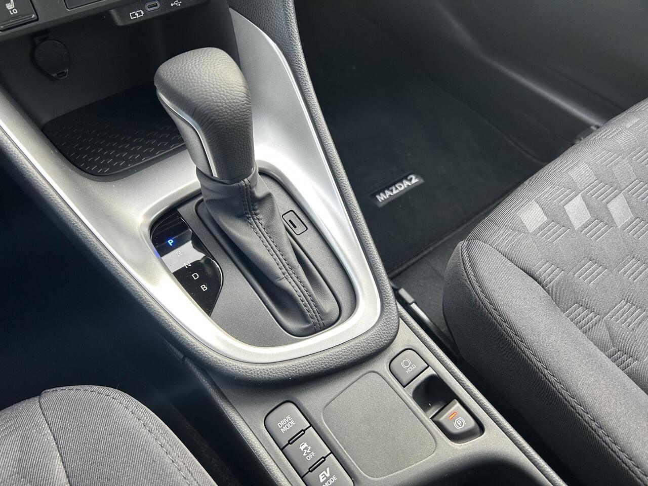 Mazda 2 Hybrid 1.5 Centre-line Camera | Applecarplay | Stoelverwarming |