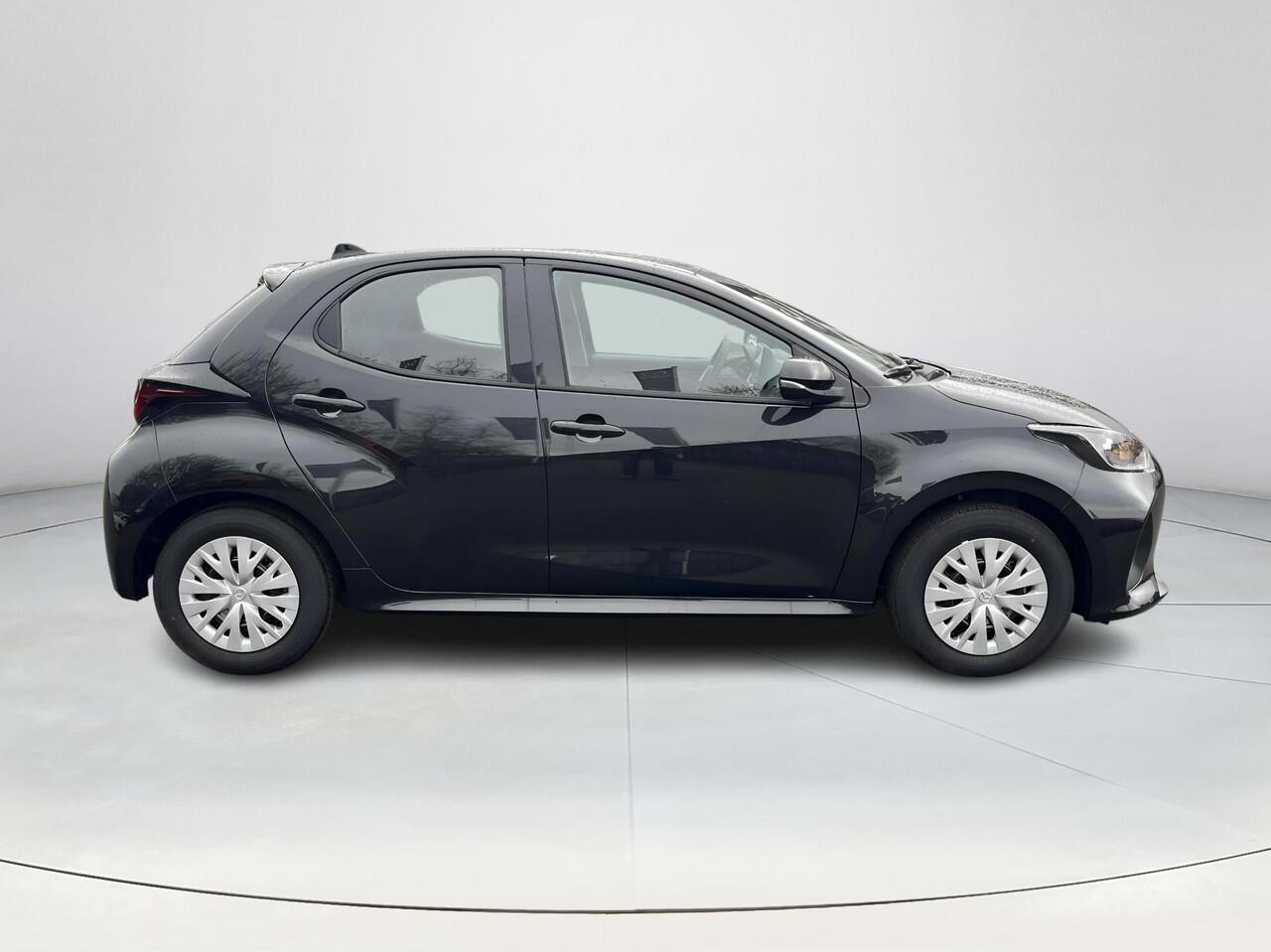 Mazda 2 Hybrid 1.5 Prime-line | Diverse kleuren en uitvoeringen uit voorraad leverbaar |