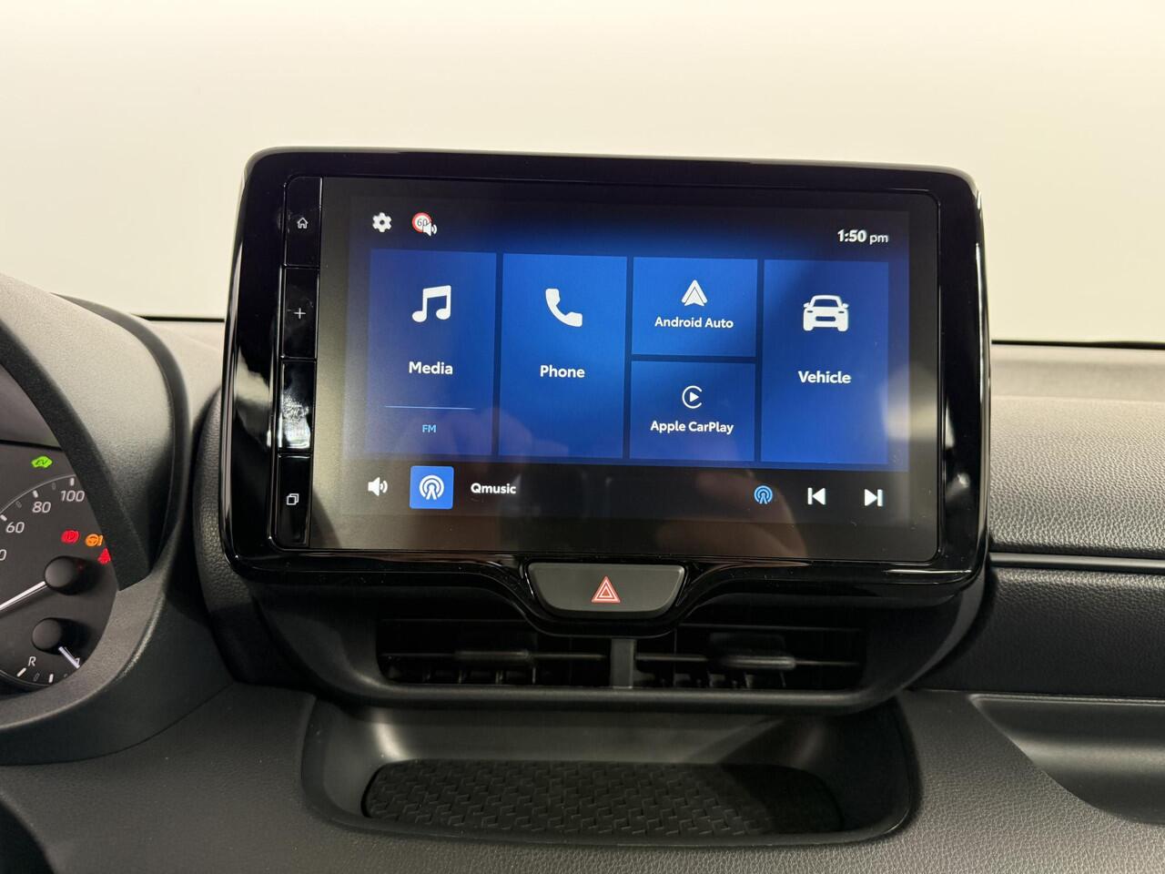 Mazda 2 Hybrid 1.5 Pure / NL auto / Dealer demo / Climate Control / Apple Carplay / Automaat