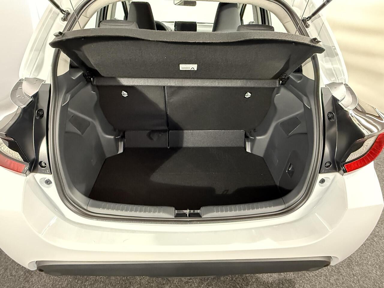 Mazda 2 Hybrid 1.5 Pure / NL auto / Dealer demo / Climate Control / Apple Carplay / Automaat