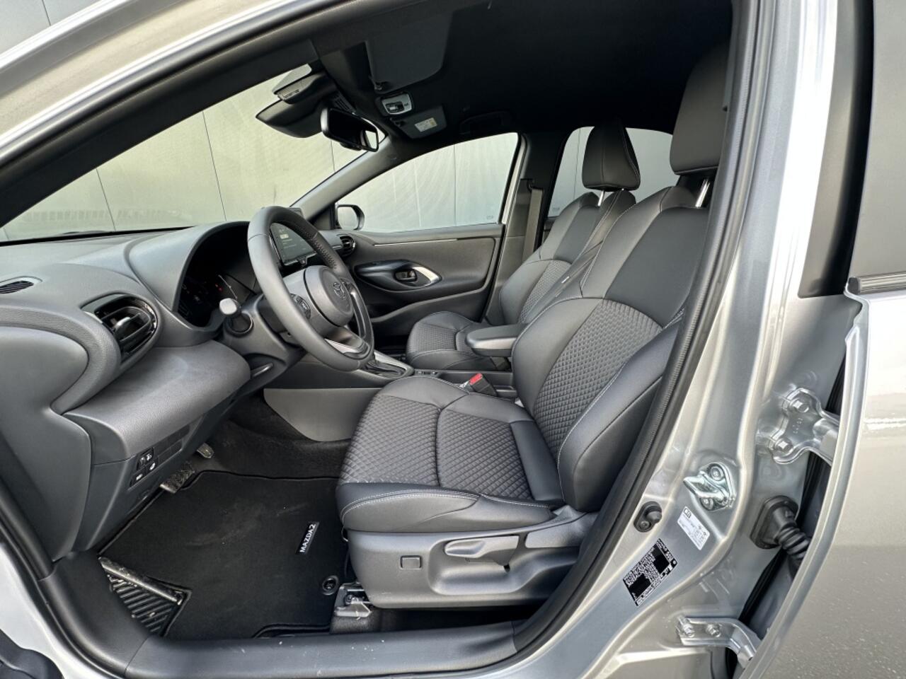 Mazda 2 hybrid Homura