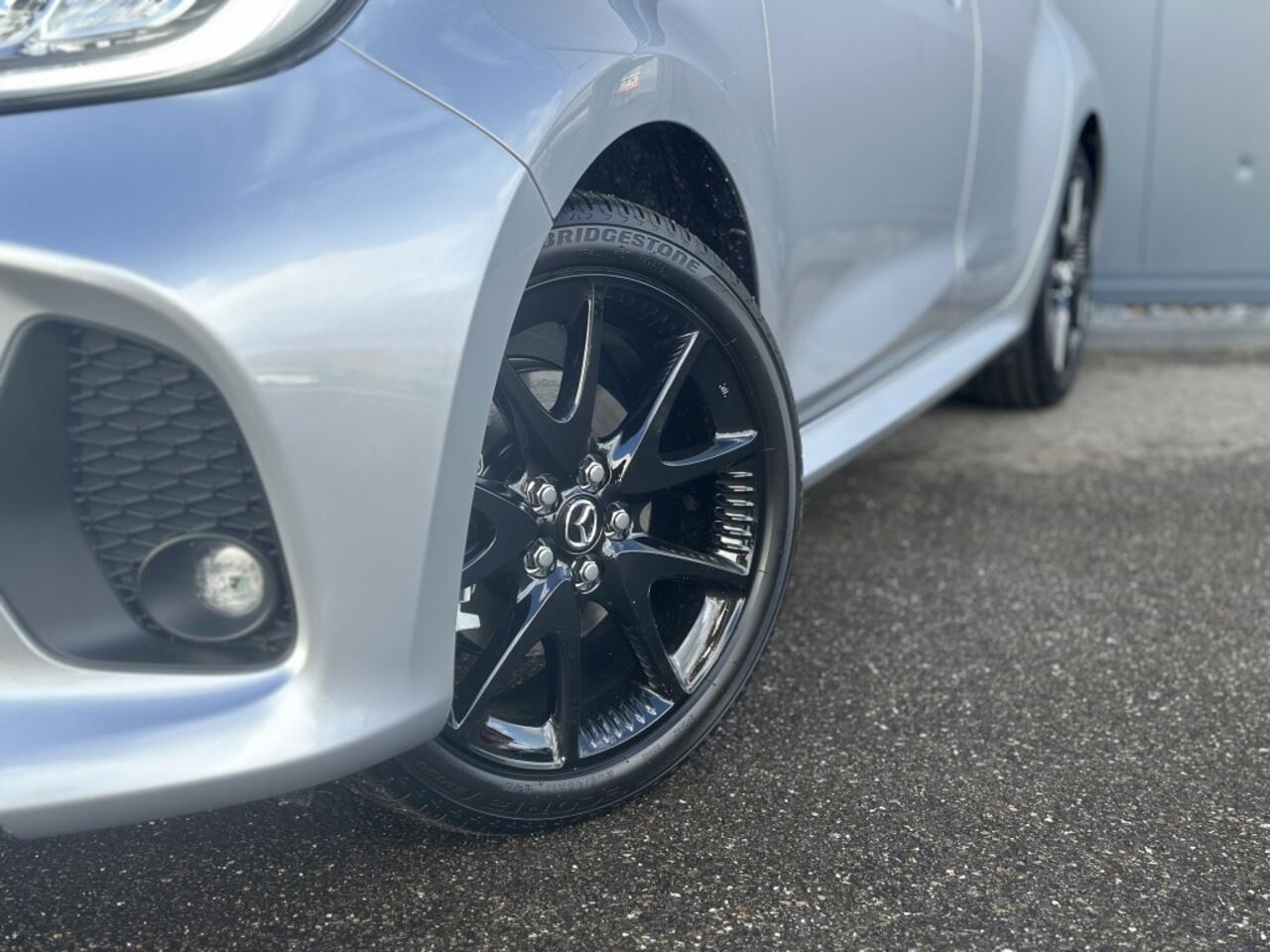 Mazda 2 hybrid Homura