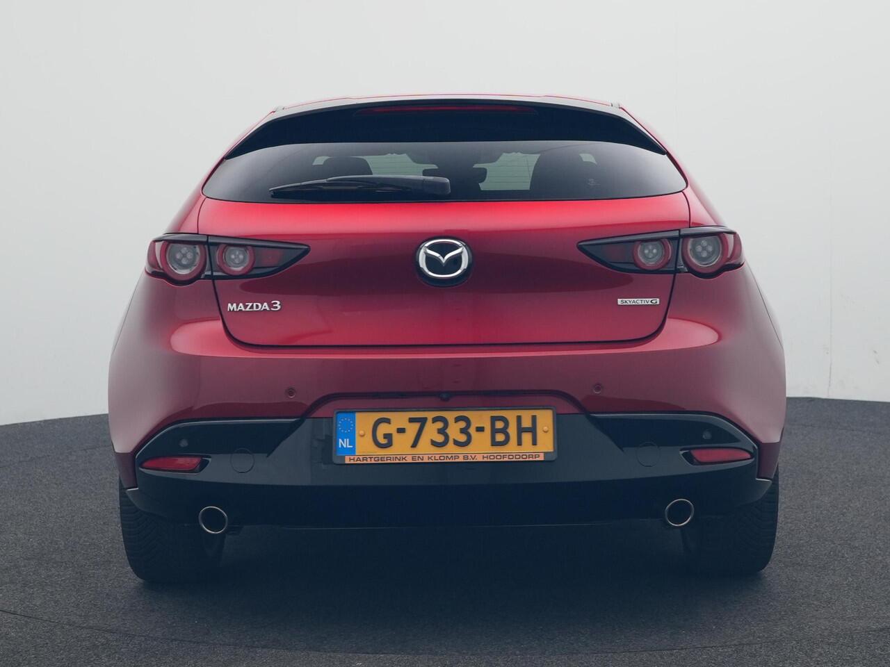 Mazda 3 2.0 SkyActiv-G Luxury met all-weather banden : dealer onderhouden