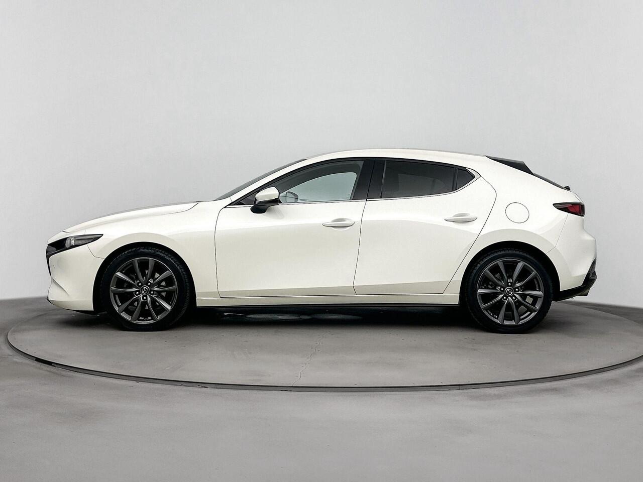 Mazda 3 2.0 e-SkyActiv-G M Hybrid Luxury 122PK | Navigatie | BOSE Audio | Climate Control | Elektrische Stoel | LED Verlichting | Apple CarPlay & Android Auto