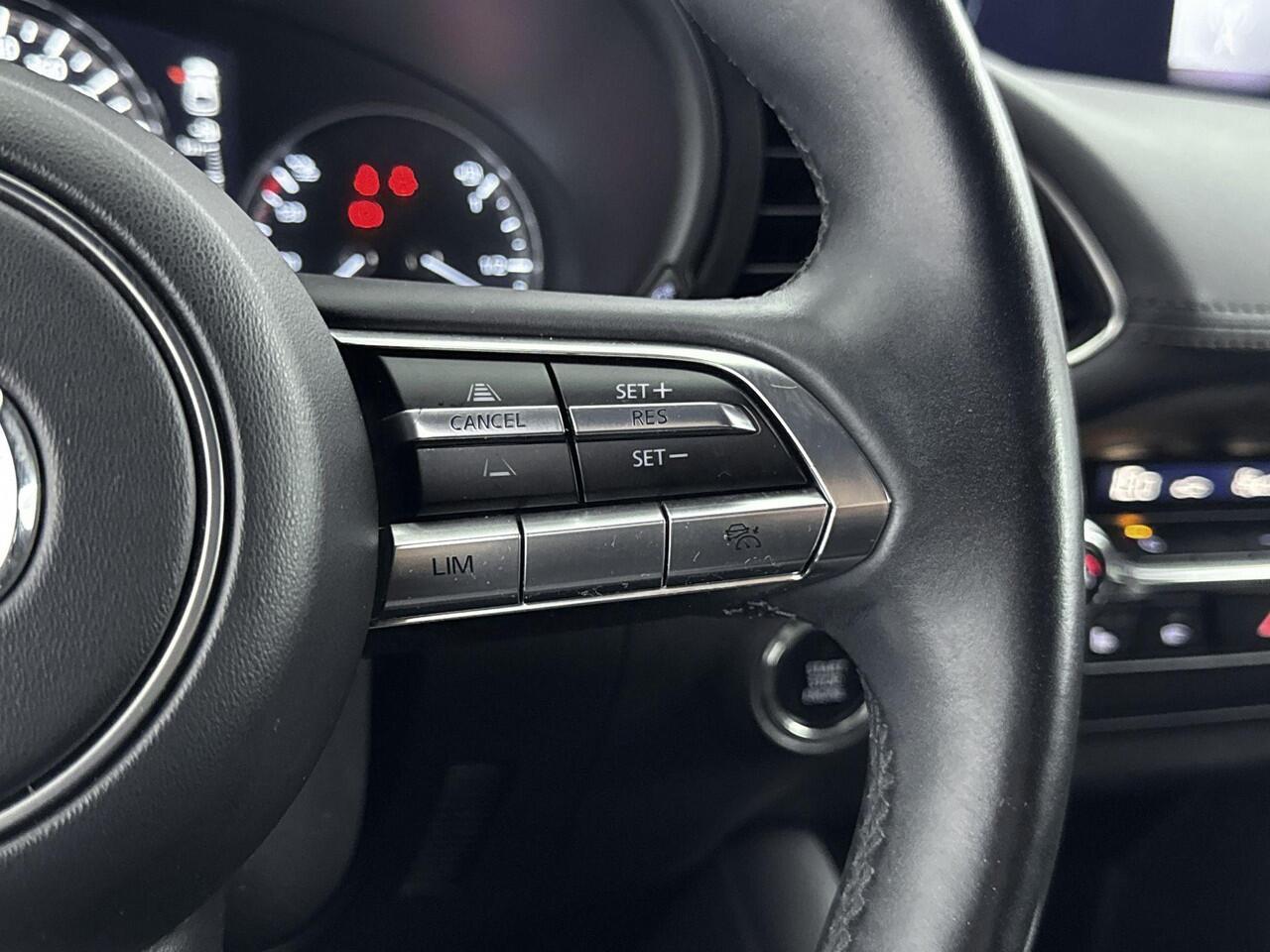 Mazda 3 2.0 e-SkyActiv-G M Hybrid Luxury 122PK | Navigatie | BOSE Audio | Climate Control | Elektrische Stoel | LED Verlichting | Apple CarPlay & Android Auto